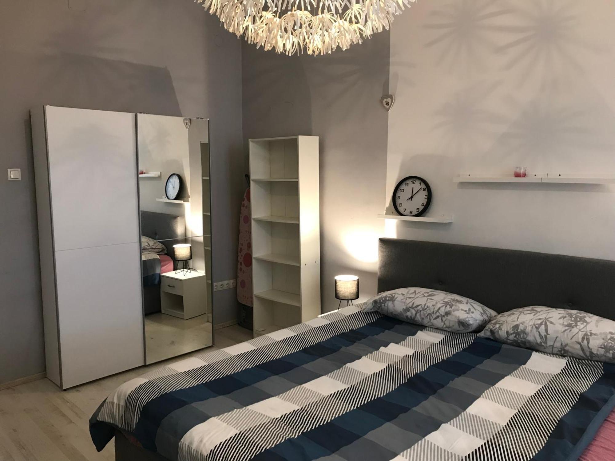 River City Apartments غييكا المظهر الخارجي الصورة