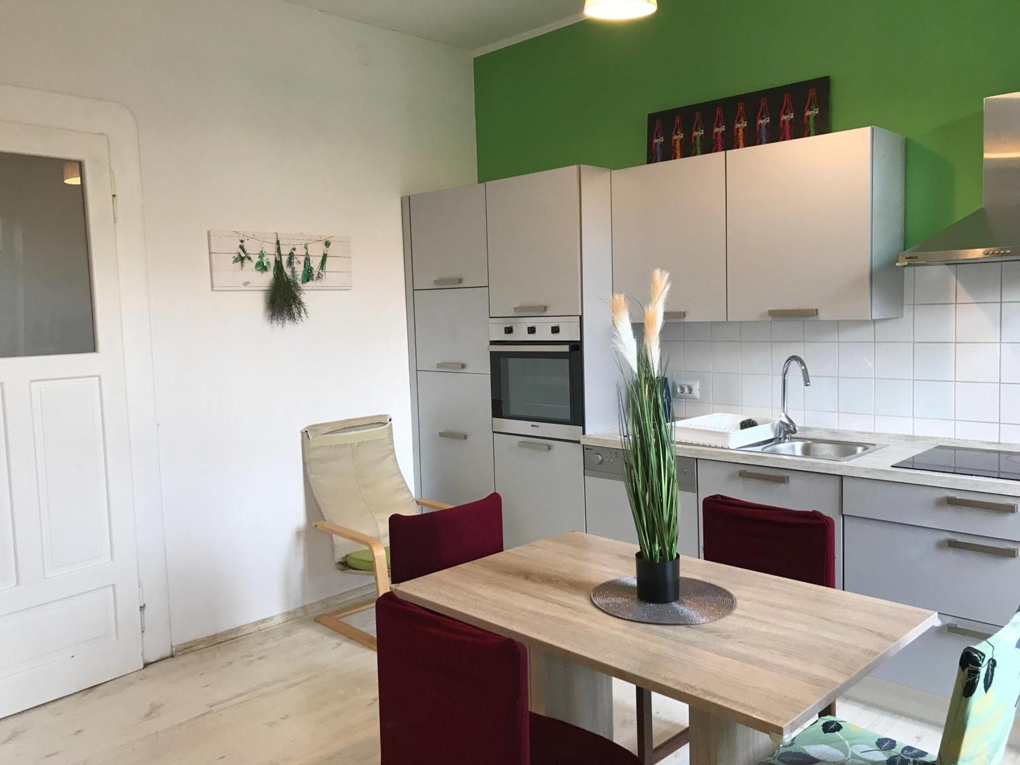 River City Apartments غييكا المظهر الخارجي الصورة