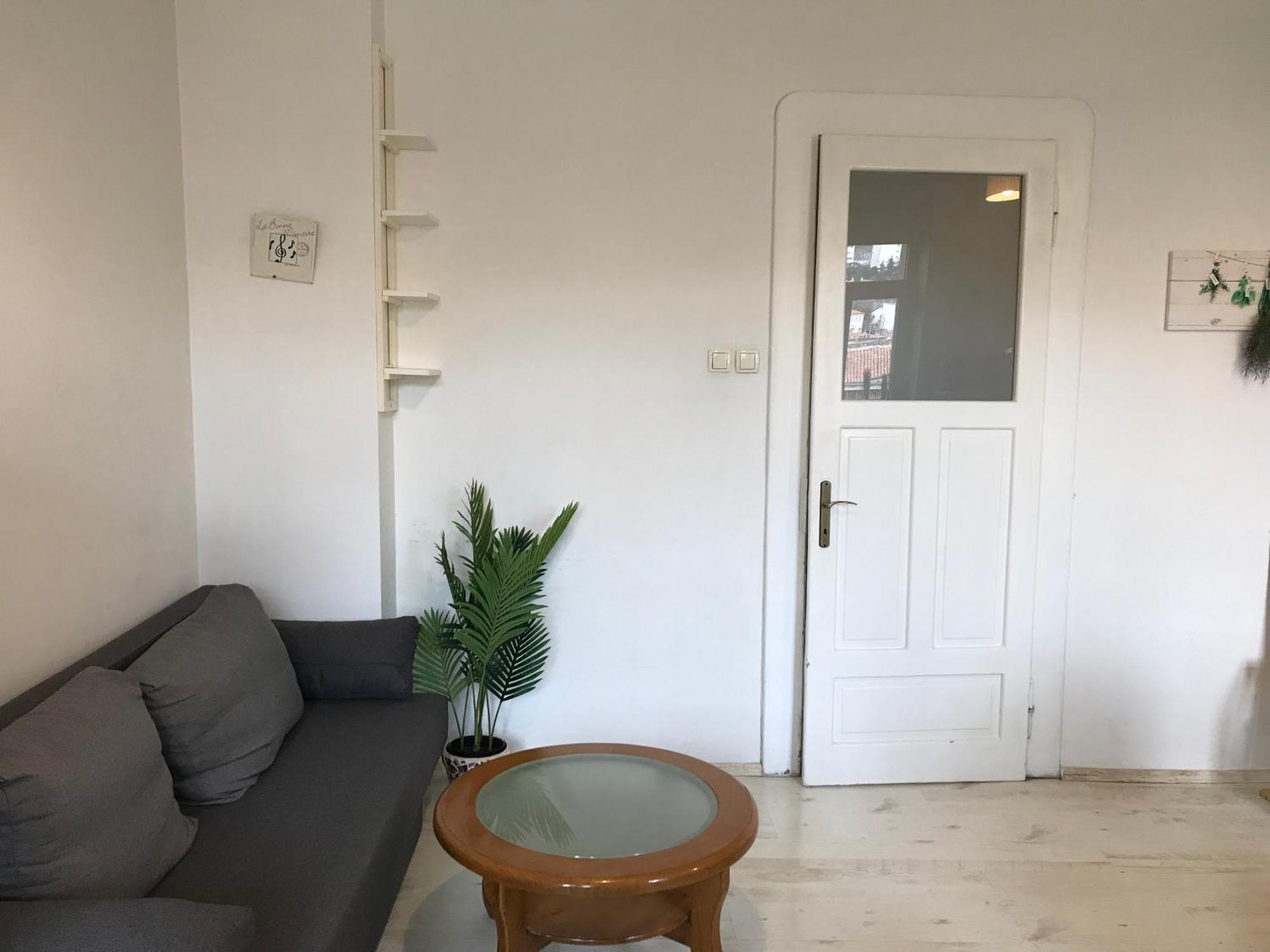 River City Apartments غييكا المظهر الخارجي الصورة
